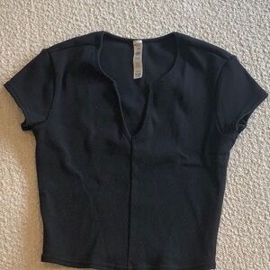 Alo Yoga black ribbed top